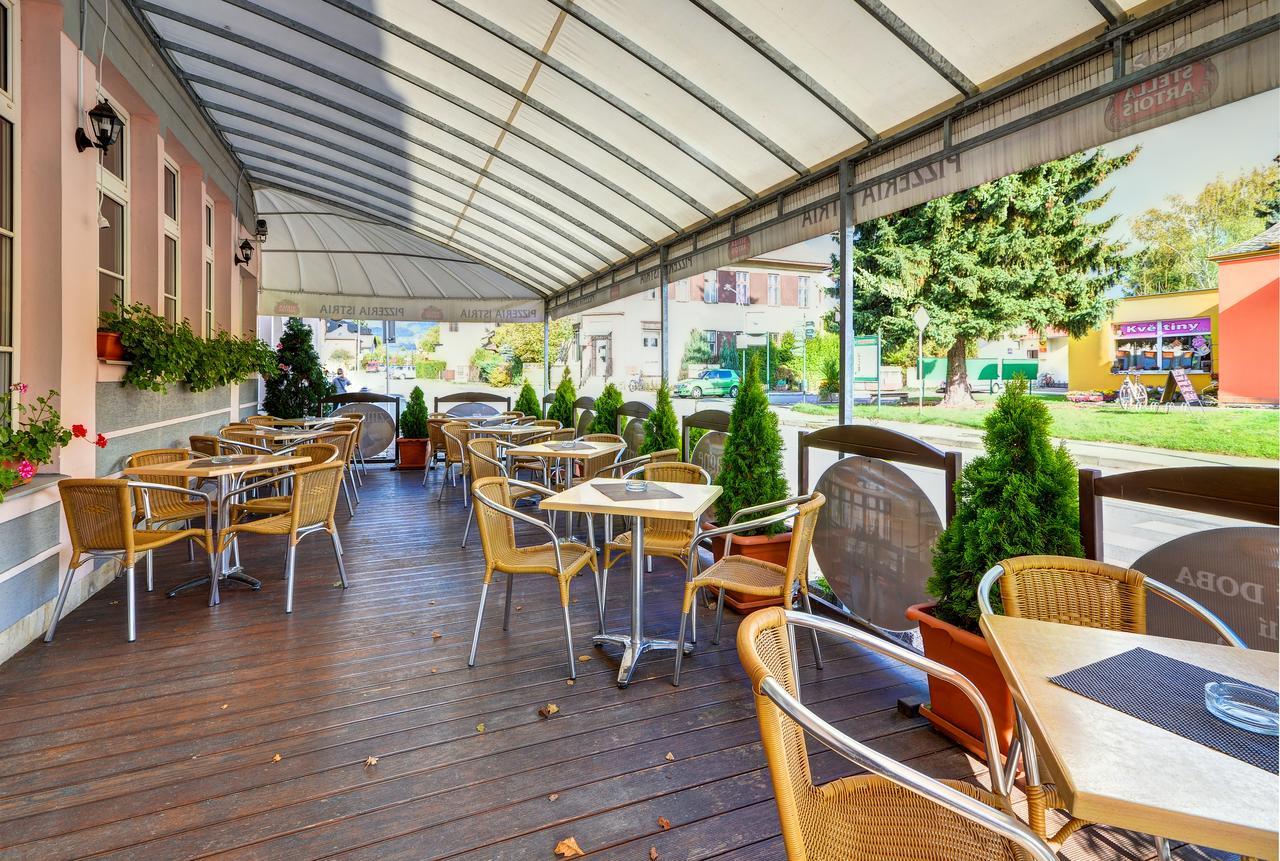 Hotel Pizzeria Istria Велке Лосіни Екстер'єр фото